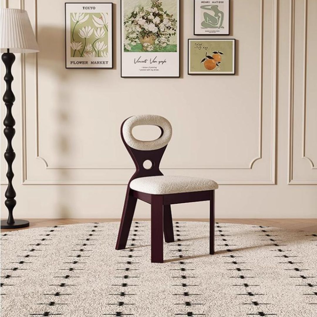 Ghế Ăn Gỗ Nguyên Khối Vải Cừu Mềm Mại Tựa Lưng Thiết Kế Hình Oval Độc Đáo Decor Không Gian Bếp
