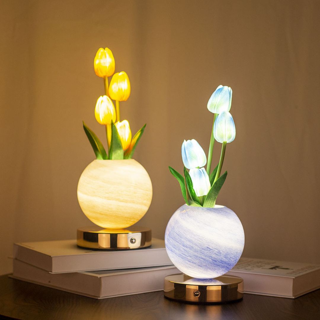 Đèn Bàn Bình Hoa Tulip Rực Rỡ 3 Chế Độ Sáng, Sạc USB Trang Trí Phòng Khách, Phòng Ngủ Thơ Mộng