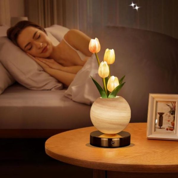 Đèn Bàn Bình Hoa Tulip Rực Rỡ 3 Chế Độ Sáng, Sạc USB Trang Trí Phòng Khách, Phòng Ngủ Thơ Mộng