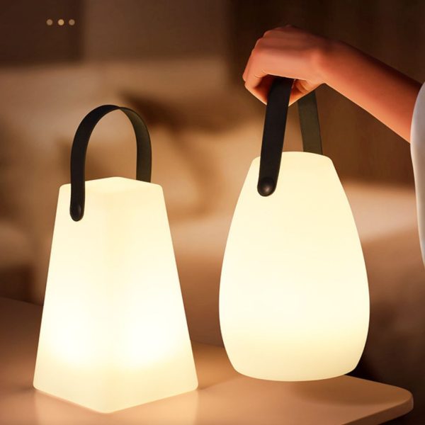 Đèn Cắm Trại Di Động 16 Màu RGB Điều Khiển Từ Xa, Có Quai Xách Chống Thấm Nước