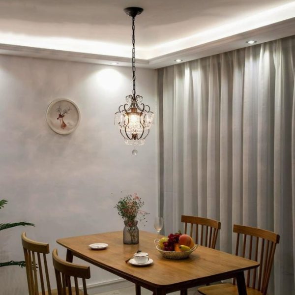 Đèn Chùm Chuỗi Pha Lê Sáng Tạo Thiết Kế Nhỏ Theo Phong Cách Retro Cổ Điển Decor Phòng Khách
