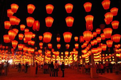 Lễ Hội Đèn Lồng Tết Nguyên Tiêu: Ý Nghĩa và Cách Trang Trí Đặc Sắc