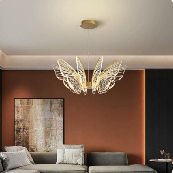 Đèn Chùm 6 Cánh Bướm Xinh Xắn Acrylic Trong Suốt Điệu Đà Trang Trí Bàn Ăn Nghệ Thuật