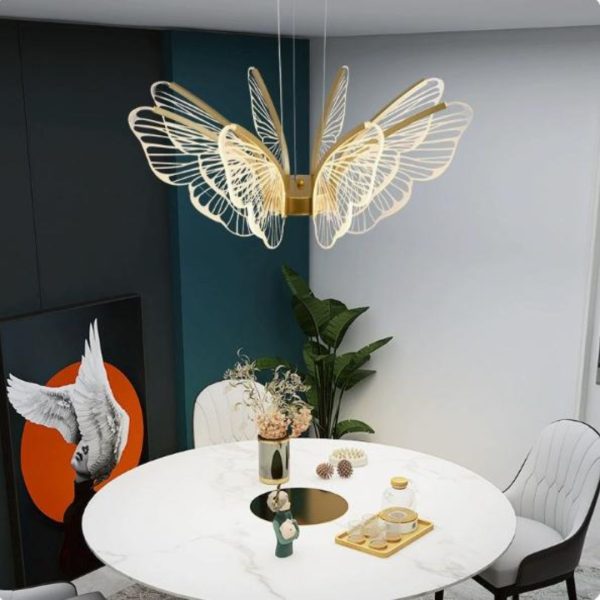 Đèn Chùm 6 Cánh Bướm Xinh Xắn Acrylic Trong Suốt Điệu Đà Trang Trí Bàn Ăn Nghệ Thuật