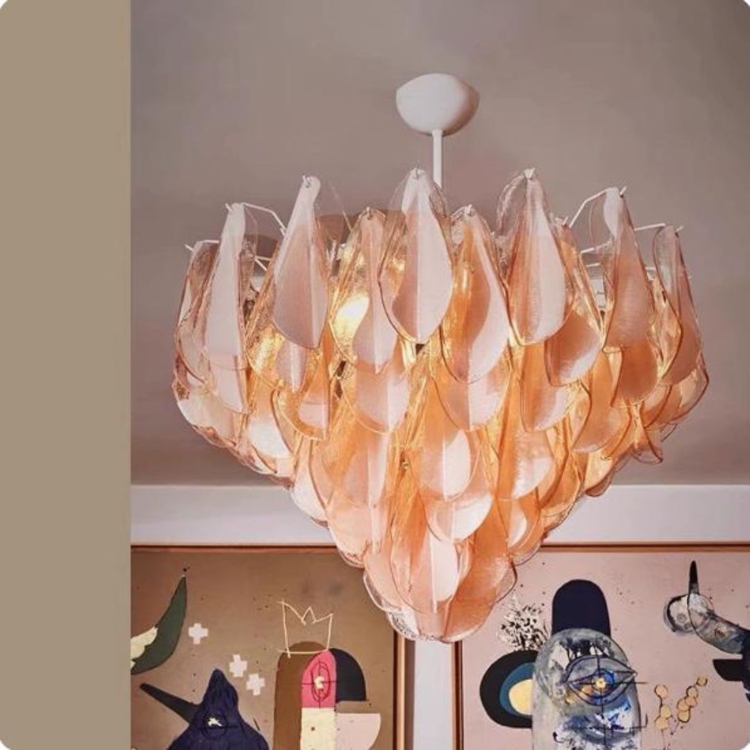 Đèn Chùm Cánh Hoa Thuỷ Tinh Thủ Công Màu Xanh Và Hồng Kiểu Pháp Phong Cách Tiểu Thư Sang Chảnh