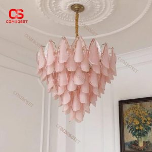 Đèn Chùm Cánh Hoa Thuỷ Tinh Thủ Công Màu Xanh Và Hồng Kiểu Pháp Phong Cách Tiểu Thư Sang Chảnh