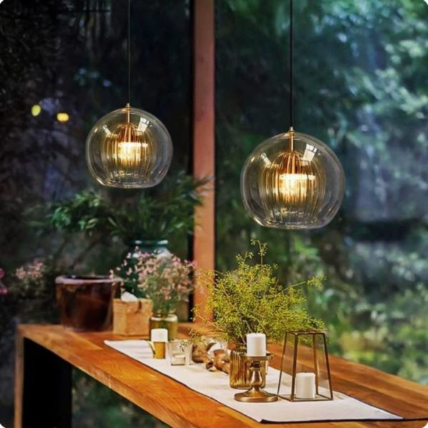 Đèn Chùm Đơn Bóng Thuỷ Tinh Hình Sứa Trong Suốt Trang Trí Nhà Hàng Sáng Tạo Có Size 15-25cm