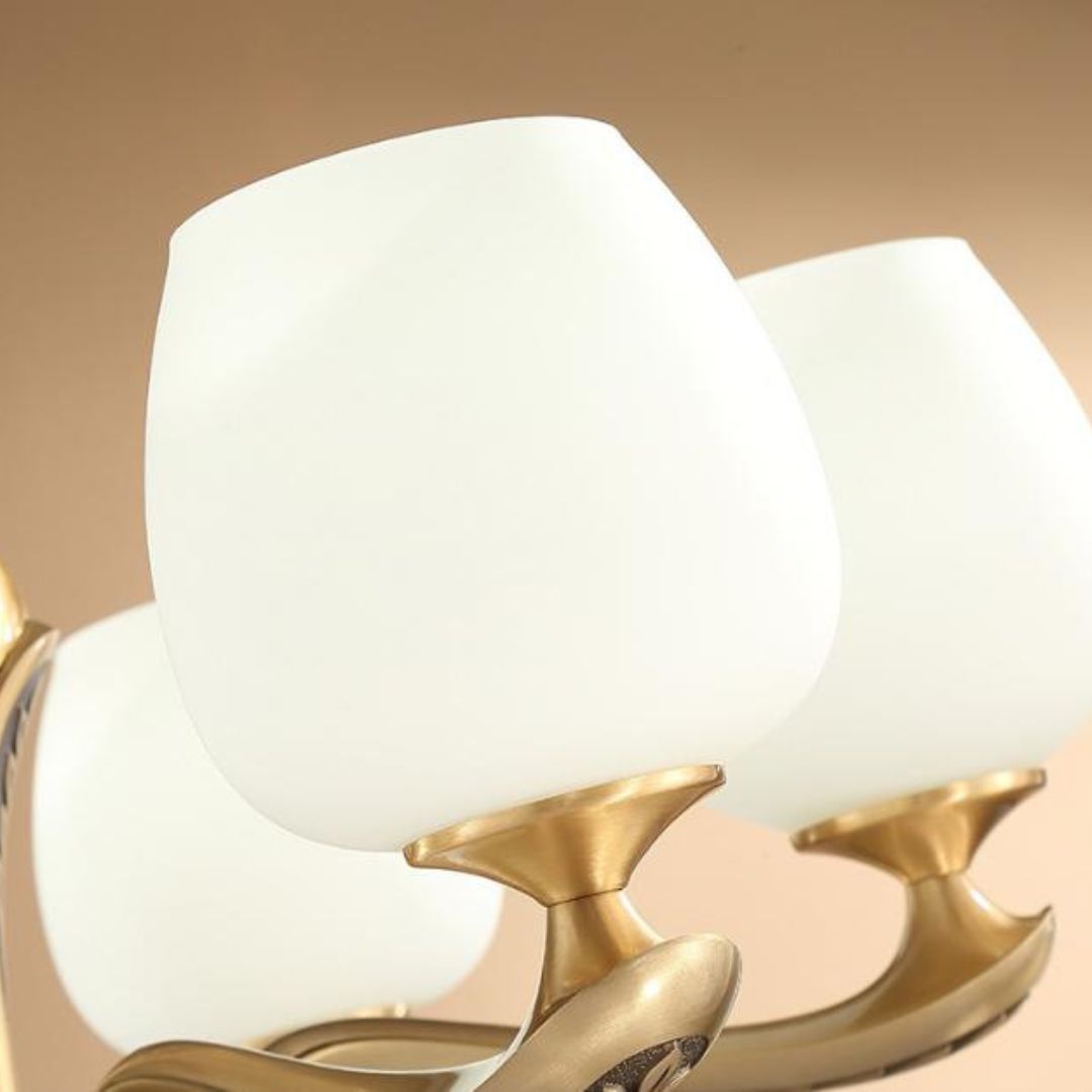 Đèn Chùm Đồng Lớn Châu Âu Cổ Điển Chao Thuỷ Tinh Hình Chiếc Ly Trang Trí Biệt Thự Thời Thượng