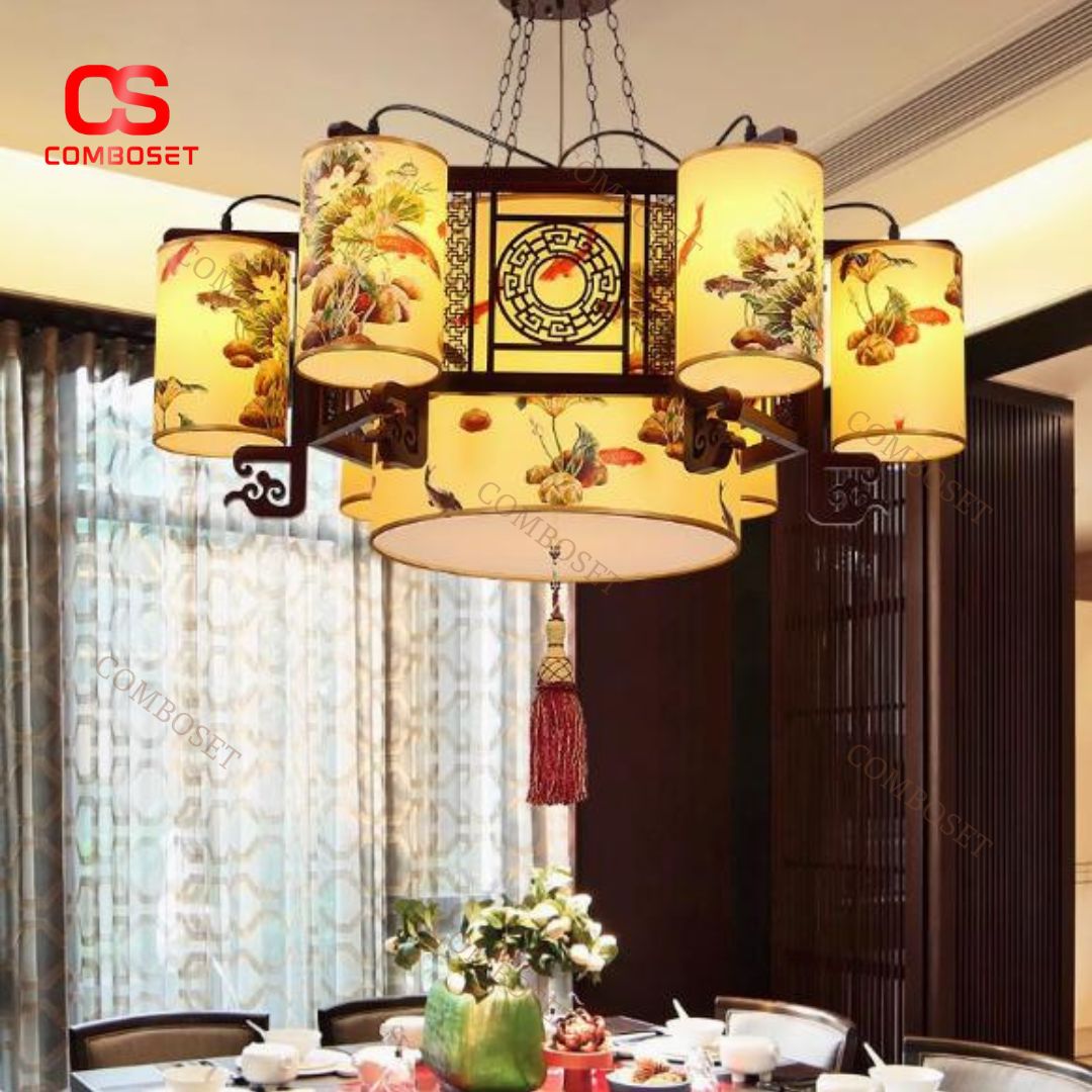 Đèn Chùm Trung Hoa Size Lớn Gỗ Chạm Khắc Cổ Điển, Chụp Vải Phun Sơn Hoạ Tiết Cá Chép, Hoa Sen Thẩm Mỹ