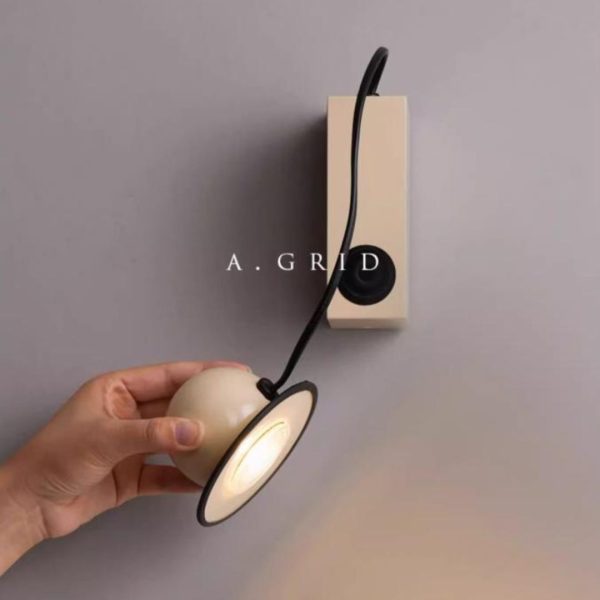 Đèn Tường Sắt Từ Tính Nhiều Màu Sắc Sinh Động Xoay 360 Độ Phong Cách Bauhaus Trang Trí Phòng Khách