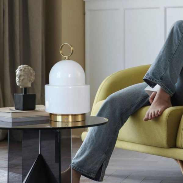 Đèn Bàn Lồng Kính Trong Suốt Hiện Đại Sang Trọng Phong Cách Châu Âu Decor Ngoại Thất Nội Thất