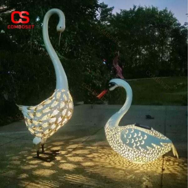 Đèn Sàn Thiên Nga Trắng Năng Lượng Mặt Trời Trang Trí Bờ Hồ, Suối Thác Sân Vườn Tiểu Cảnh Thơ Mộng