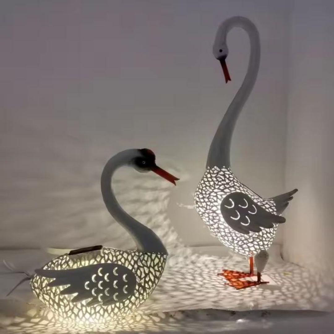 Đèn Sàn Thiên Nga Trắng Năng Lượng Mặt Trời Trang Trí Bờ Hồ, Suối Thác Sân Vườn Tiểu Cảnh Thơ Mộng