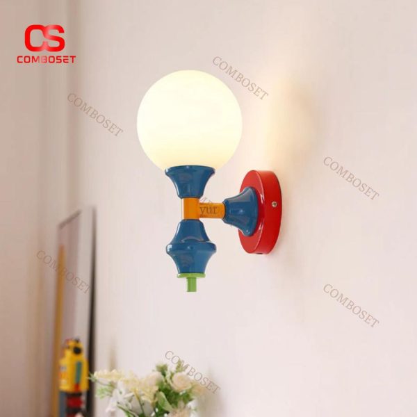 Đèn Tường Kim Loại Sắc Màu Bóng Thuỷ Tinh Chiếu Sáng Phòng Ngủ Trẻ Em, Phòng Học