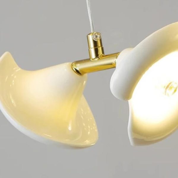 Đèn Chùm Hoa Gốm Sứ Trắng Thiết Kế Xoắn Ốc Độc Đáo Cho Căn Hộ Thông Trần Gác Xép, Biệt Thự Trần Cao