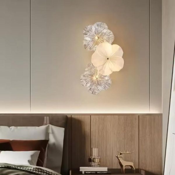 Đèn Tường Hoa Thuỷ Tinh Kiểu Pháp 3 Chế Độ Sáng Khách Sạn, Phòng Ngủ Lãng Mạn
