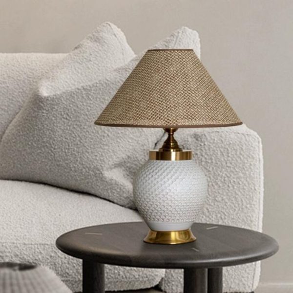 Đèn Bàn Gốm Tông Hồng Hoạ Tiết Bông Hoa Tinh Xảo, Đế Đồng Cao Cấp Decor Nội Thất Tân Thời