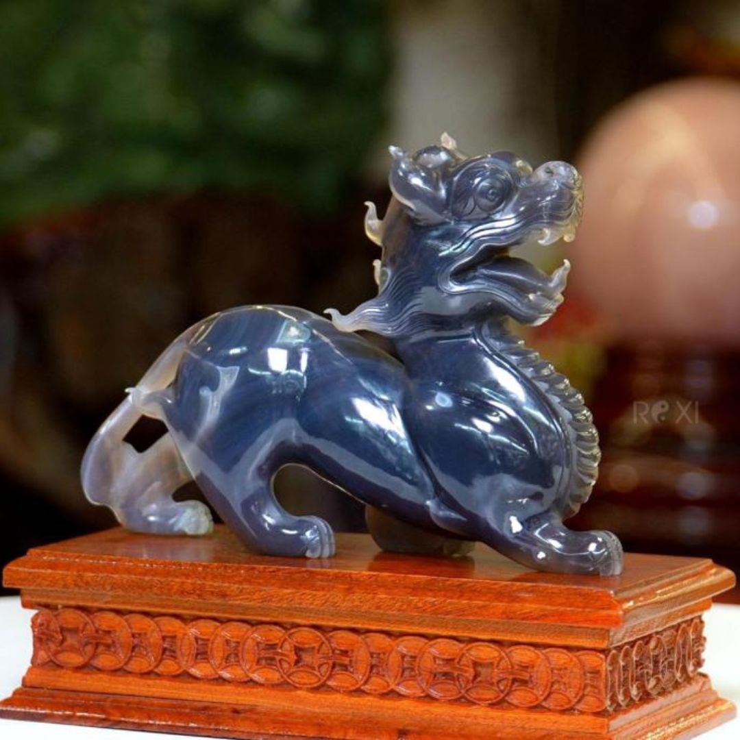 Quà Tặng Sếp Nữ Mang Ý Nghĩa Phong Thuỷ: Đẹp – Sang – Hợp Mệnh