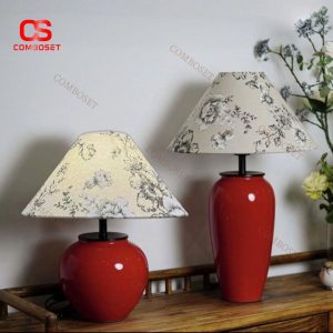 Đèn Bàn Gốm Đỏ, Chụp Vải Hoạ Tiết Hoa Cổ Điển Decor Khách Sạn, Phòng Ngủ Lãng Mạn