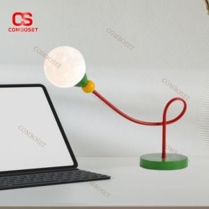 Đèn Bàn Thiết Kế Màu Sắc Nổi Bật, Chất Liệu Kim Loại Bền Bỉ, Kiểu Dáng Lạ Mắt Cho Bàn Làm Việc