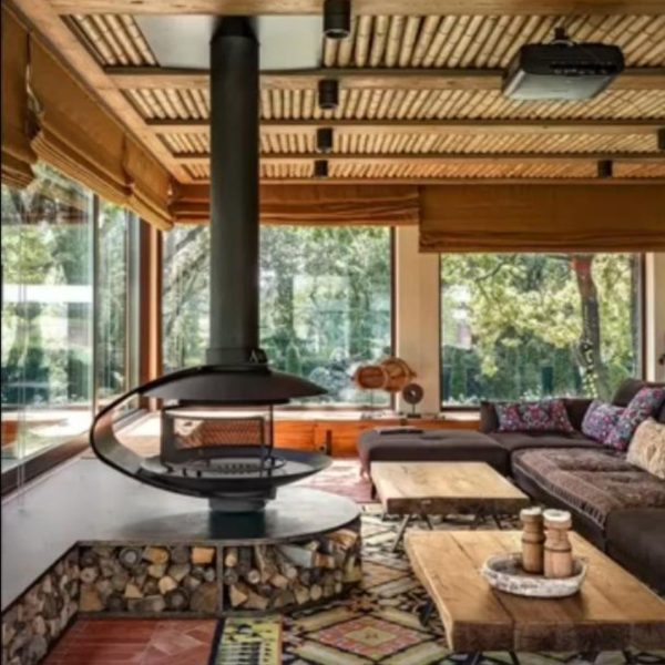 Lò Sưởi Treo Hình Chữ C Nghệ Thuật Bằng Thép Carbon Xoay 360 Độ Decor Khu Biệt Thự, Resort Du Lịch