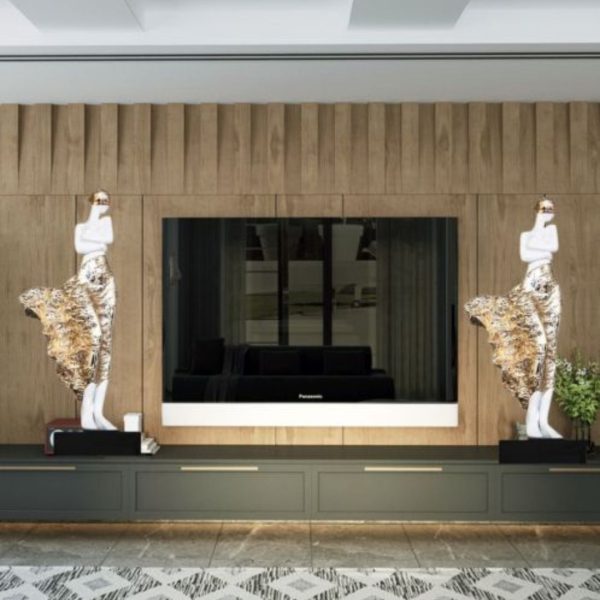 Tượng Trang Trí Nữ Thần Váy Ánh Kim Phong Cách Châu Âu Decor Showroom, Triển Lãm, Sảnh Khách Sạn