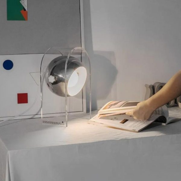 Đèn Bàn Acrylic Trong Suốt Chao Kim Loại Mạ Bạc Phong Cách Bauhaus Chiếu Sáng Phòng Ngủ, Bàn Học