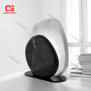 Đèn Bàn Đá Marble Đen Trắng Tạo Hình Tối Giản Hiệu Ứng Chiếu Sáng Đầy Nghệ Thuật