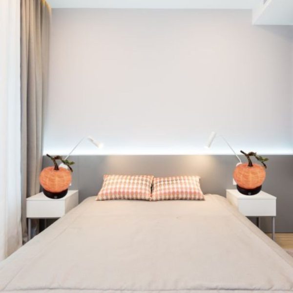 Đèn Bàn Thủy Tinh Quả Bí Ngô Nhiều Màu Dễ Thương Decor Nội Thất Hiện Đại