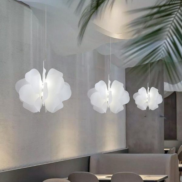 Đèn Chùm Cánh Bướm Acrylic Ánh Sáng Ấm Thả Đầu Giường Ngủ, Nhà Hàng, Quán Cafe