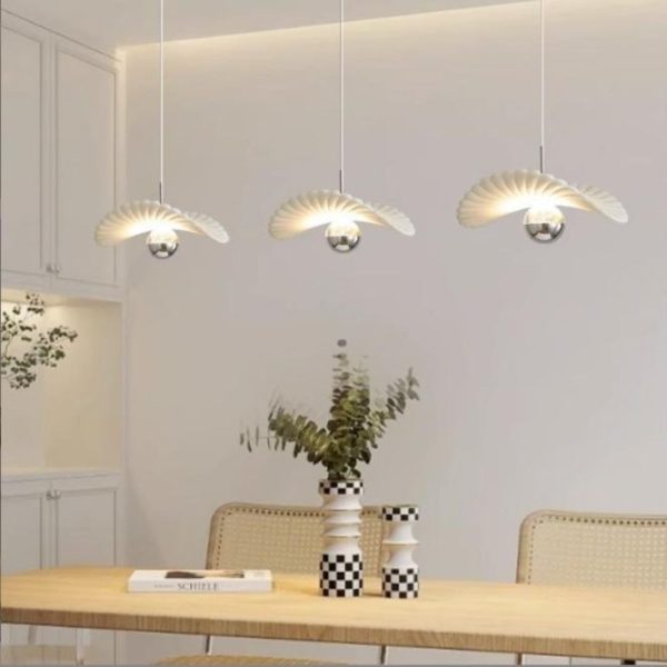 Đèn Chùm Hoa Cúc Trắng 3 Chế Độ Sáng Cho Phòng Ngủ, Phòng Khách, Khách Sạn