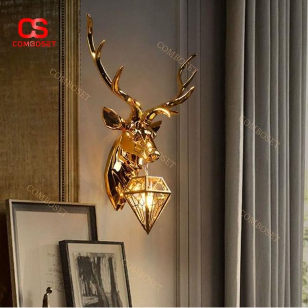 Đèn Tường Hươu Vàng Cầm Kim Cương Sang Trọng, Đẳng Cấp Hoàng Gia