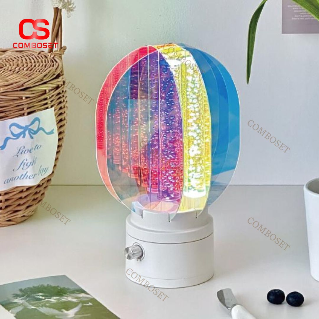 Đèn Bàn Acrylic Xoay 360 Độ Ánh Sáng Đa Sắc Hiệu Ứng Đa Chiều Phong Cách Hiện Đại