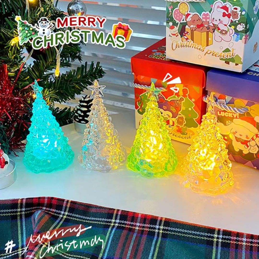 Đèn Cây Thông Noel Nhựa Trong Suốt, Ánh Sáng Đa Sắc Trang Trí Phòng Cực Đẹp