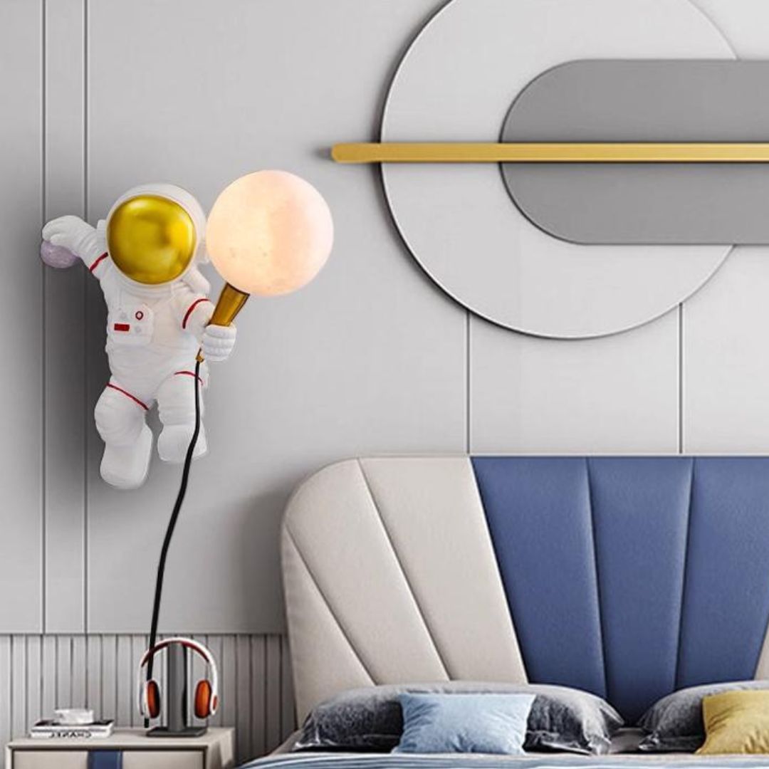 Đèn Decor Phi Hành Gia Cầm Bóng Trăng Đẹp Mắt, Ý Tưởng Trang Trí Hiện Đại