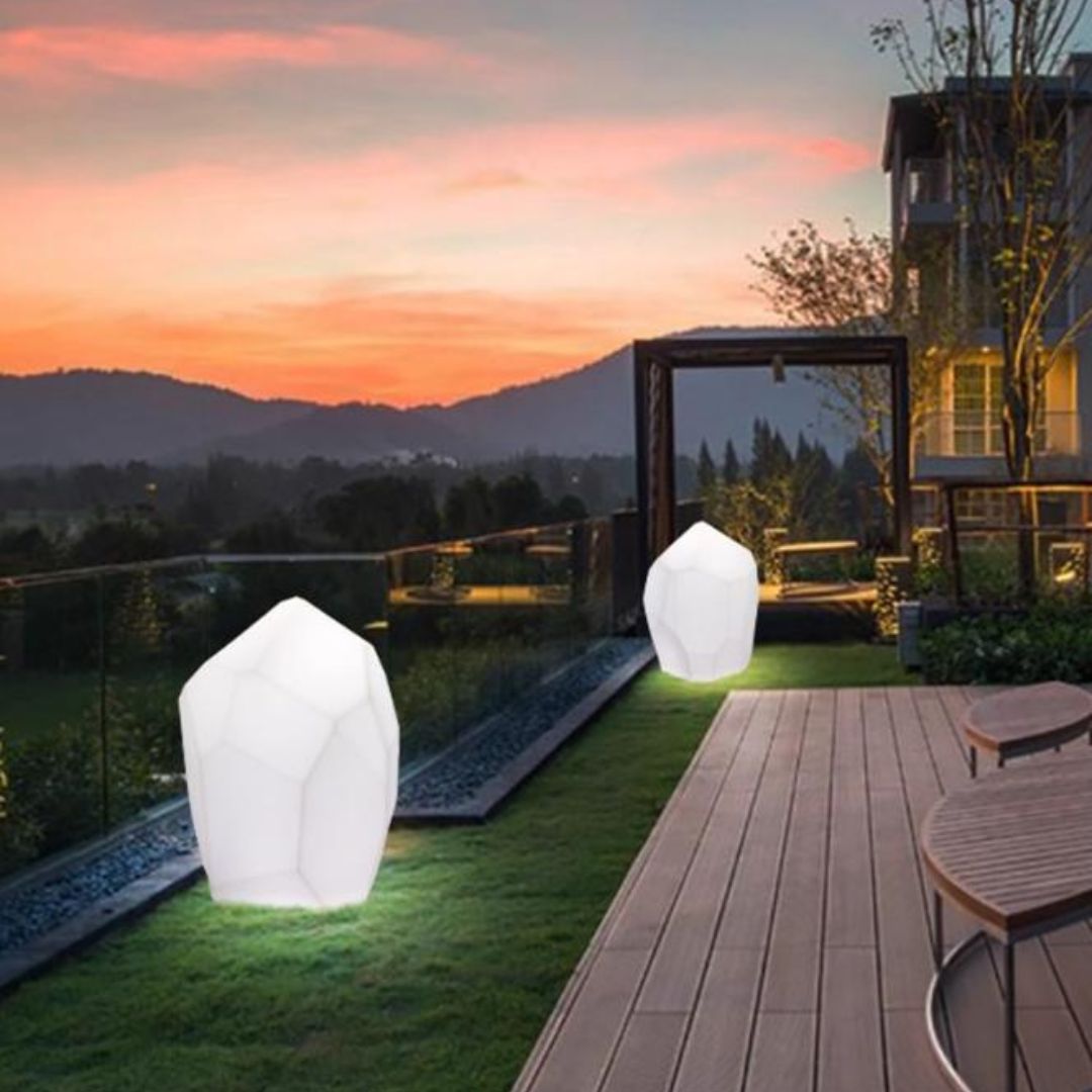 Đèn LED Hình Khối Đá Trang Trí Sân Vườn Chống Nước Dùng Ngoài Trời Cao Cấp