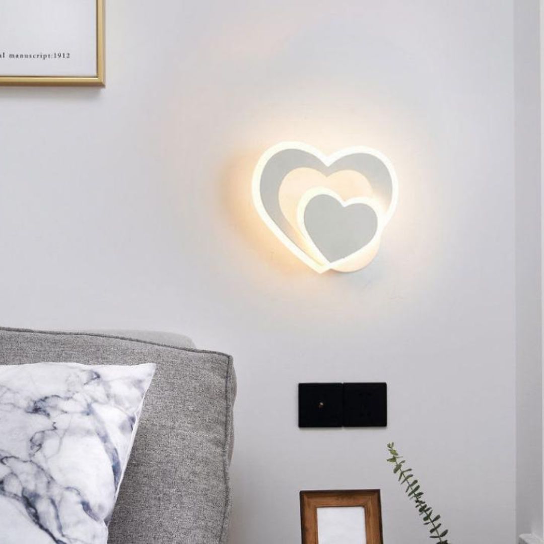 Đèn Tường Hình Trái Tim 3 Chế Độ Sáng Lãng Mạn Và Hiện Đại
