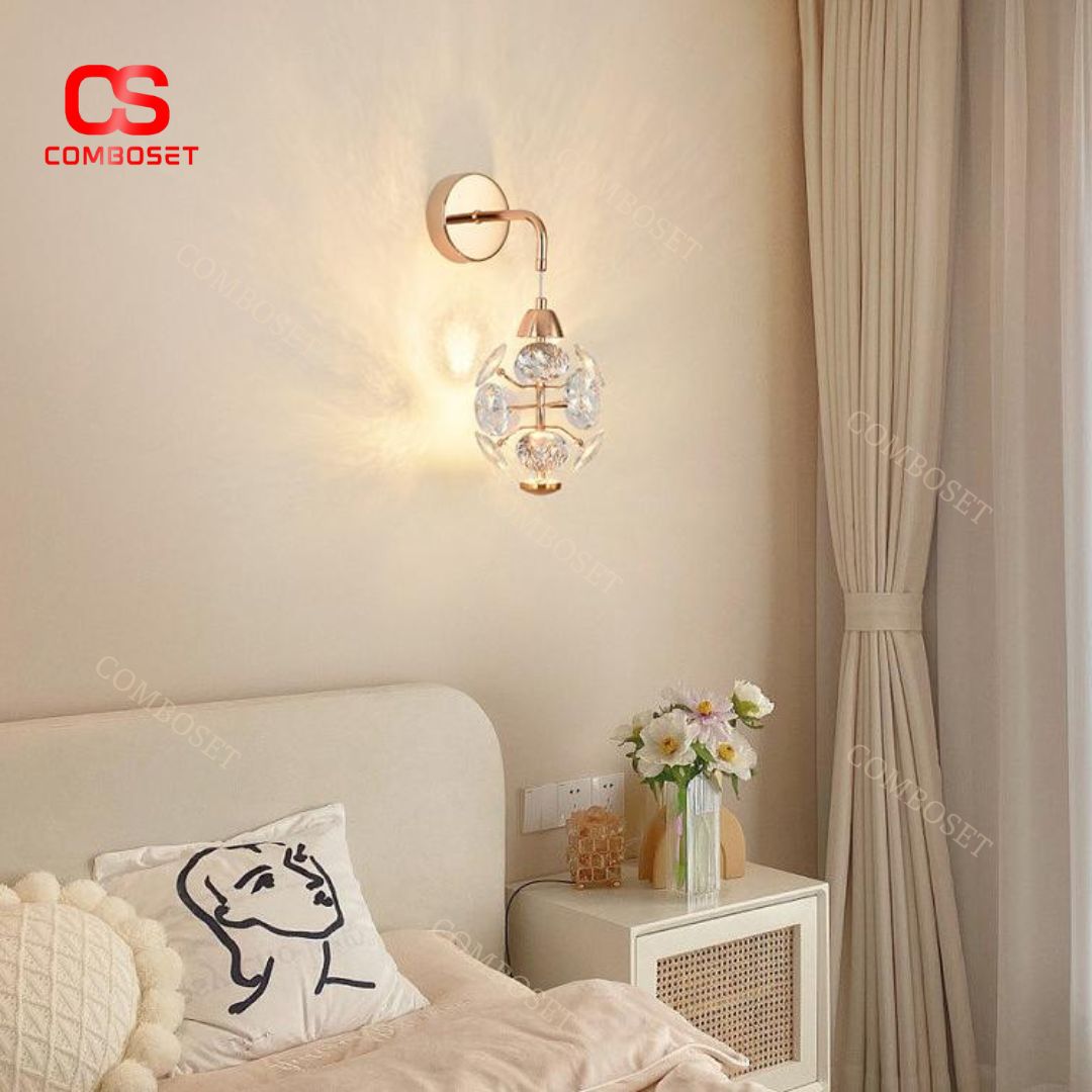 Đèn Tường Pha Lê Hình Kim Cương Trang Trí Đầu Giường Ngủ, Ánh Sáng Vàng Ấm Dịu Mắt Hiện Đại