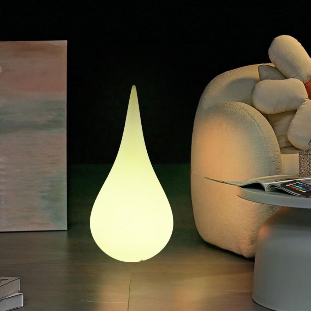 Đèn Sàn Hình Giọt Nước Bằng PE Chống Thấm Nước Decor Hồ Bơi Resort, Khu Nghỉ Dưỡng Sang Trọng