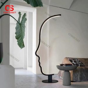 Đèn Sàn Hình Khuôn Mặt Bằng Kim Loại Thiết Kế Độc Lạ Decor Triển Lãm, Thư Viện