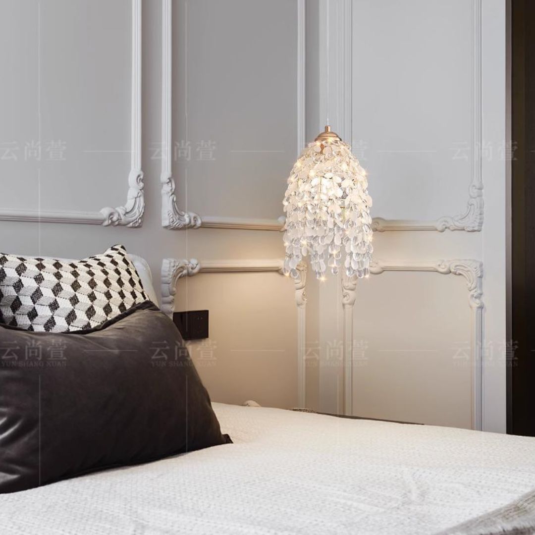 Đèn Thả Thủy Tinh Giọt Nước Ánh Sáng Nhẹ Nhàng Cho Không Gian Thanh Lịch