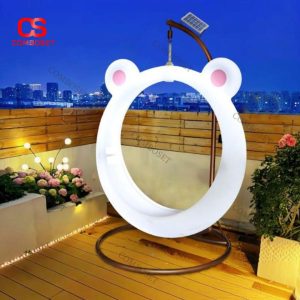 Xích Đu LED Hình Gấu Cute Trang Trí Sân Vườn, Homestay, Quán Cafe Check-in Đẹp