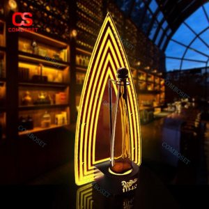 Đèn Decor Hình Mũi Tên LED Hiệu Ứng Tầng Ánh Sáng Ấn Tượng Trưng Bày Rượu Cao Cấp