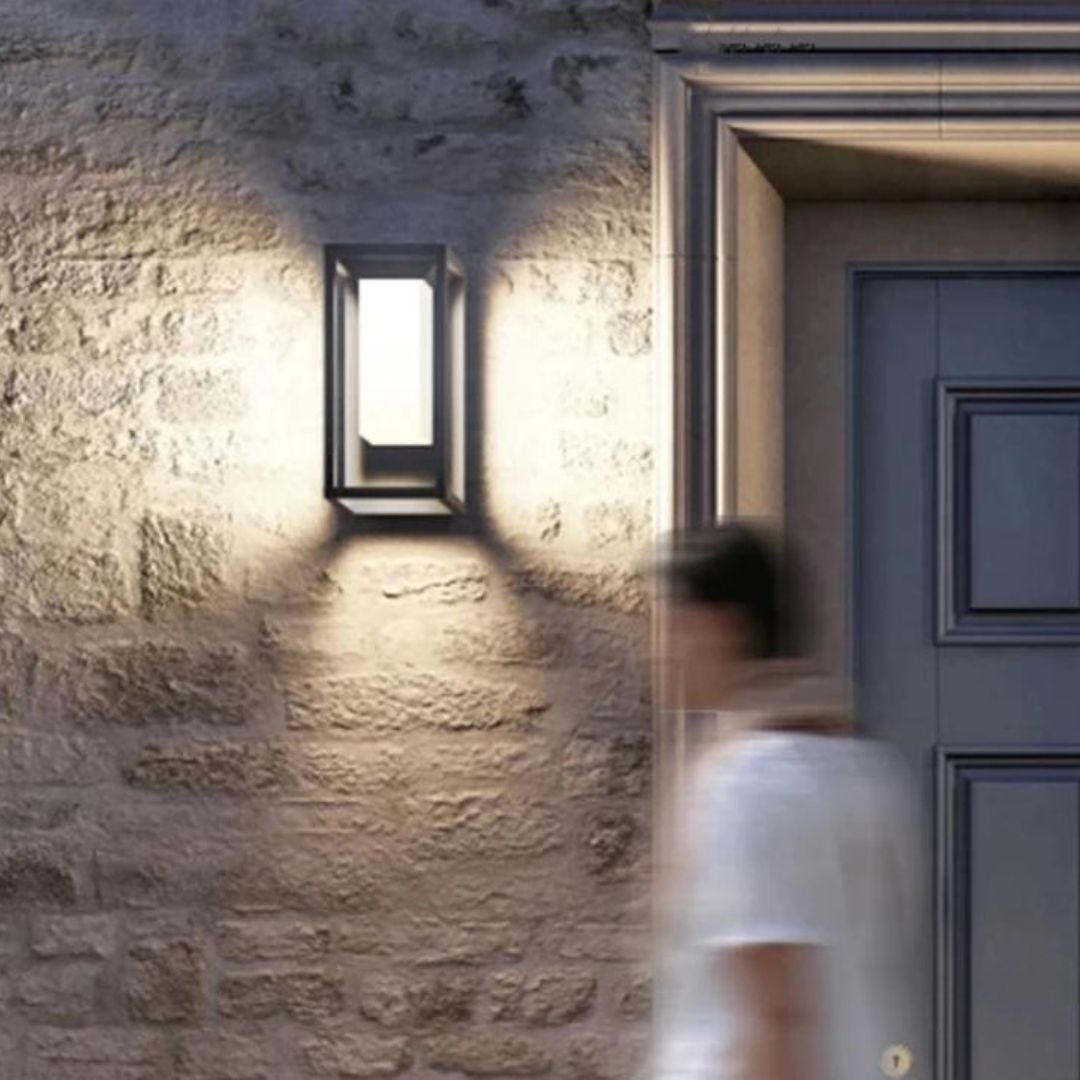 Đèn Gắn Tường Ngoại Thất Khung Mở Ánh Sáng Trang Trí Đẳng Cấp Cho Lối Đi & Sân Vườn