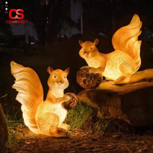 Đèn LED Hình Sóc Dễ Thương Phát Sáng Ban Đêm Cho Sân Nhà & Khu Vui Chơi