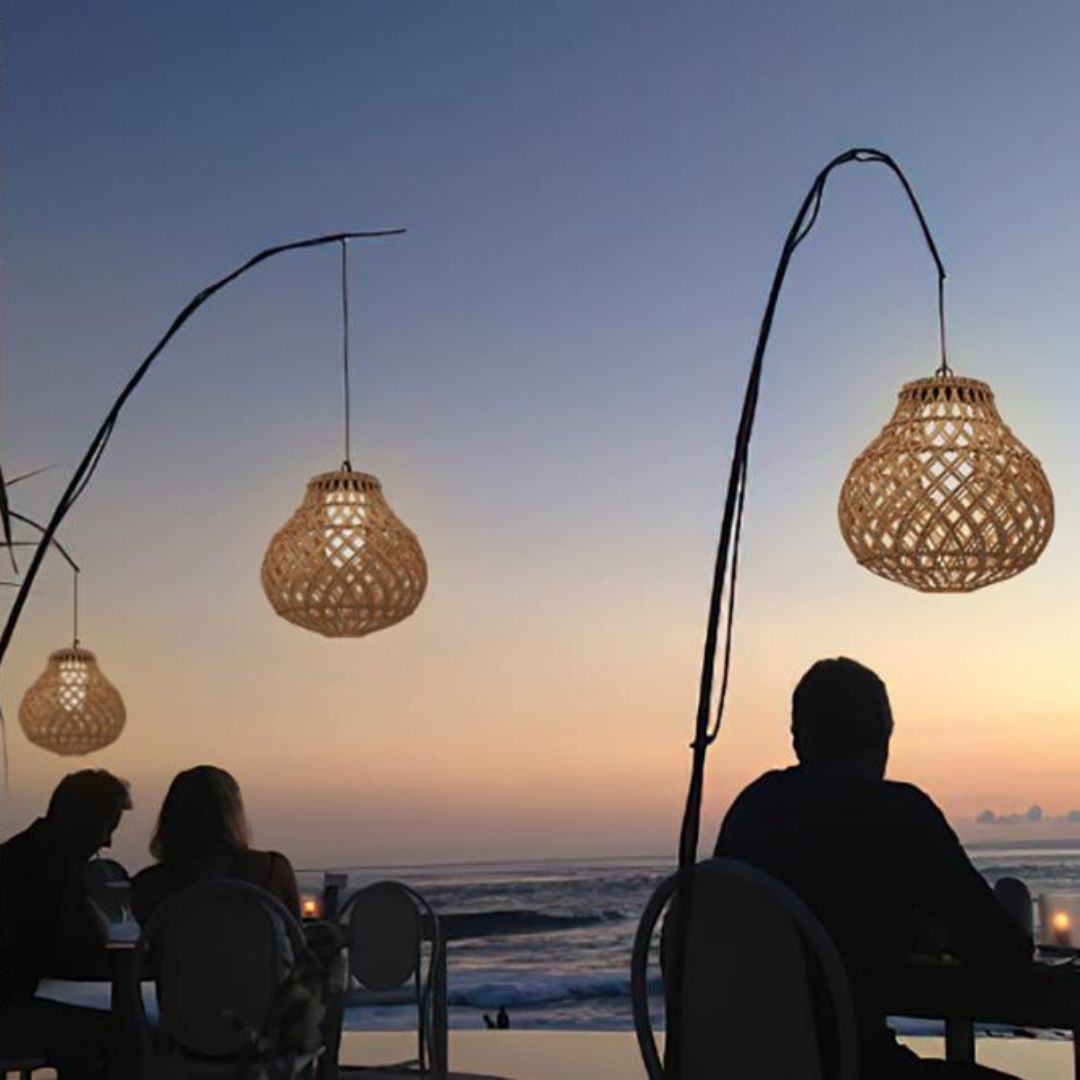 Đèn Lồng Nhựa Giả Mây Năng Lượng Mặt Trời Trang Trí Ngoài Trời Sang Trọng