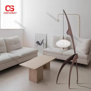 Đèn Sàn Gỗ Dáng Cong Hình Bọ Ngựa Nghệ Thuật Tương Lai Chao Đèn Tinh Tế Cao Cấp