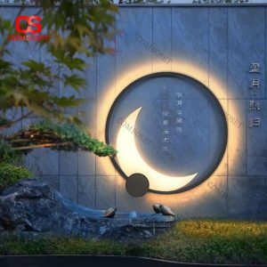 Đèn Tường Trăng Lưỡi Liềm Khung Kim Loại Chao Acrylic Chống Thấm Ngoài Trời