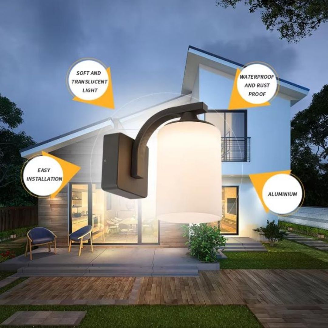 Đèn Tường Hiện Đại Chao Thủy Tinh Trụ Mờ Khung Kim Loại Đen Thanh Lịch