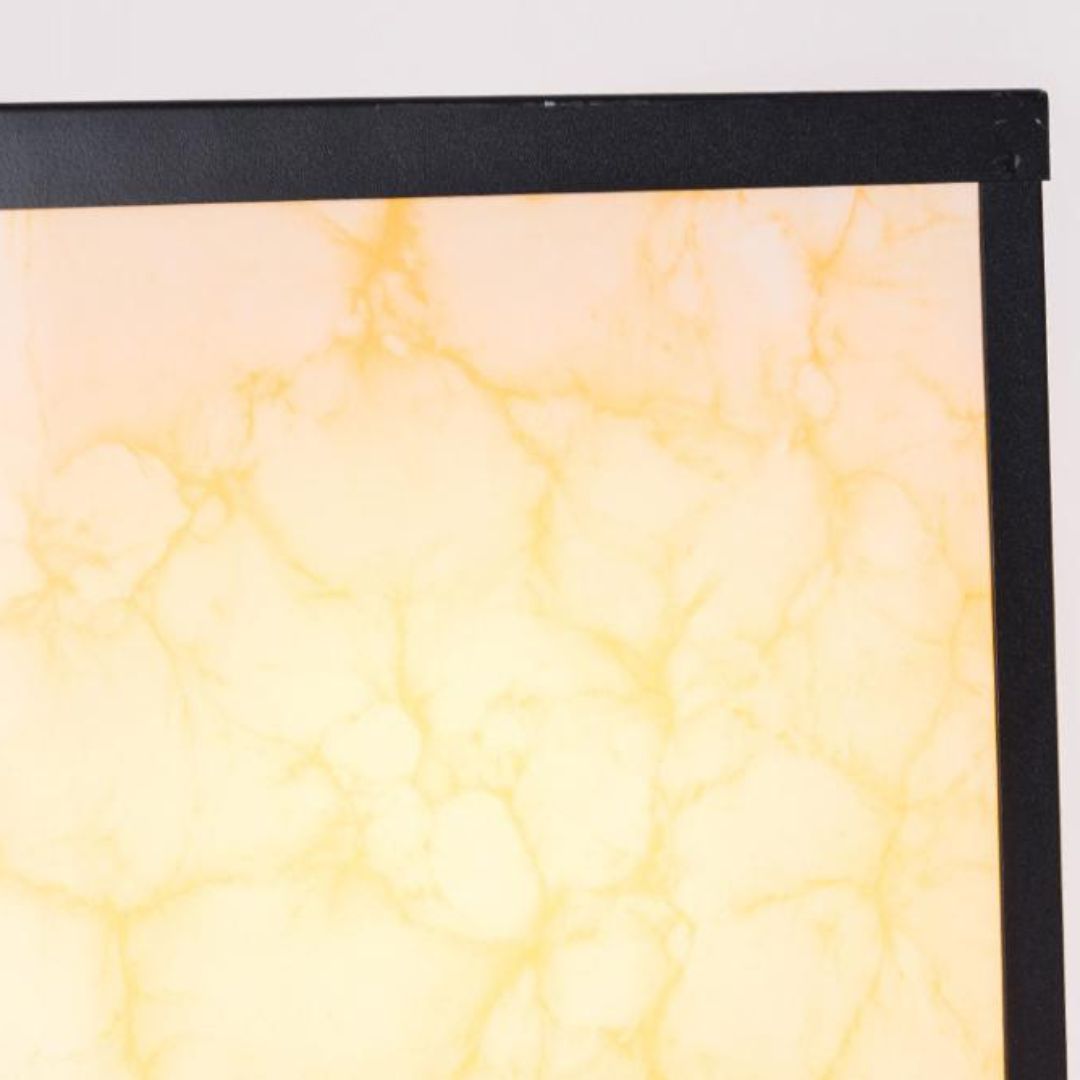 Đèn Trụ Vuông Vân Đá Năng Lượng Mặt Trời Ánh Vàng Cao Cấp